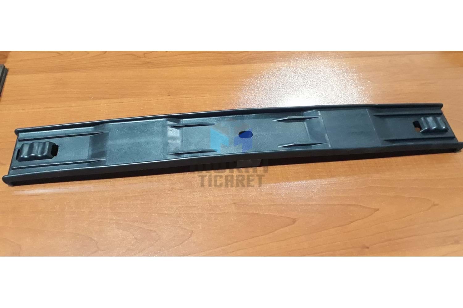 AKÜ BAĞLANTI PLASTİĞİ - AKÜ ARA PARÇA AXOR 1840